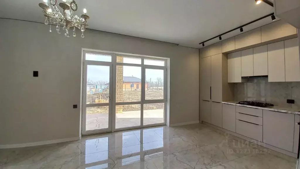 Коттедж в Ставропольский край, Михайловск Шпаковский район, ул. Федора ... - Фото 2