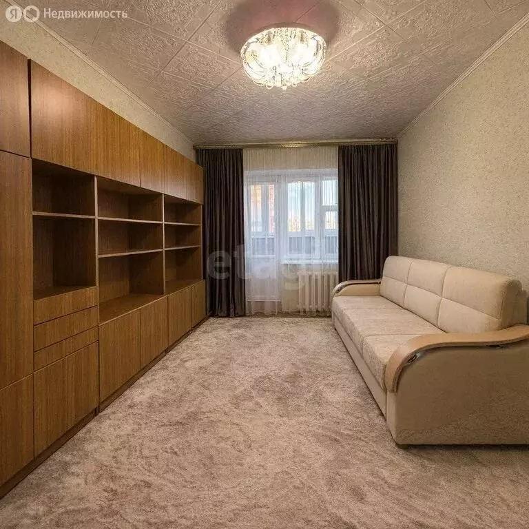 3-комнатная квартира: Стерлитамак, улица Гоголя, 101 (68.9 м) - Фото 2