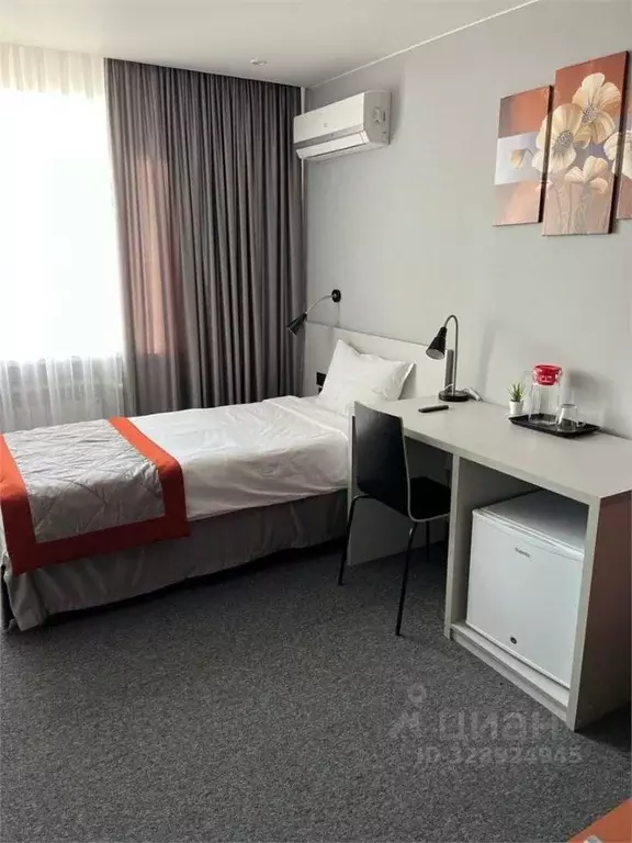 Комната Волгоградская область, Камышин 8-й мкр, 4 (25.0 м) - Фото 1