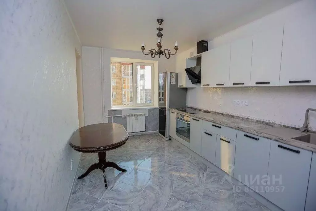 1-к кв. Оренбургская область, Оренбург ул. Высотная, 12 (90.0 м) - Фото 2