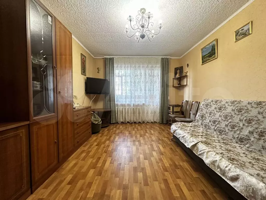 1-к. квартира, 36 м, 1/9 эт. - Фото 0