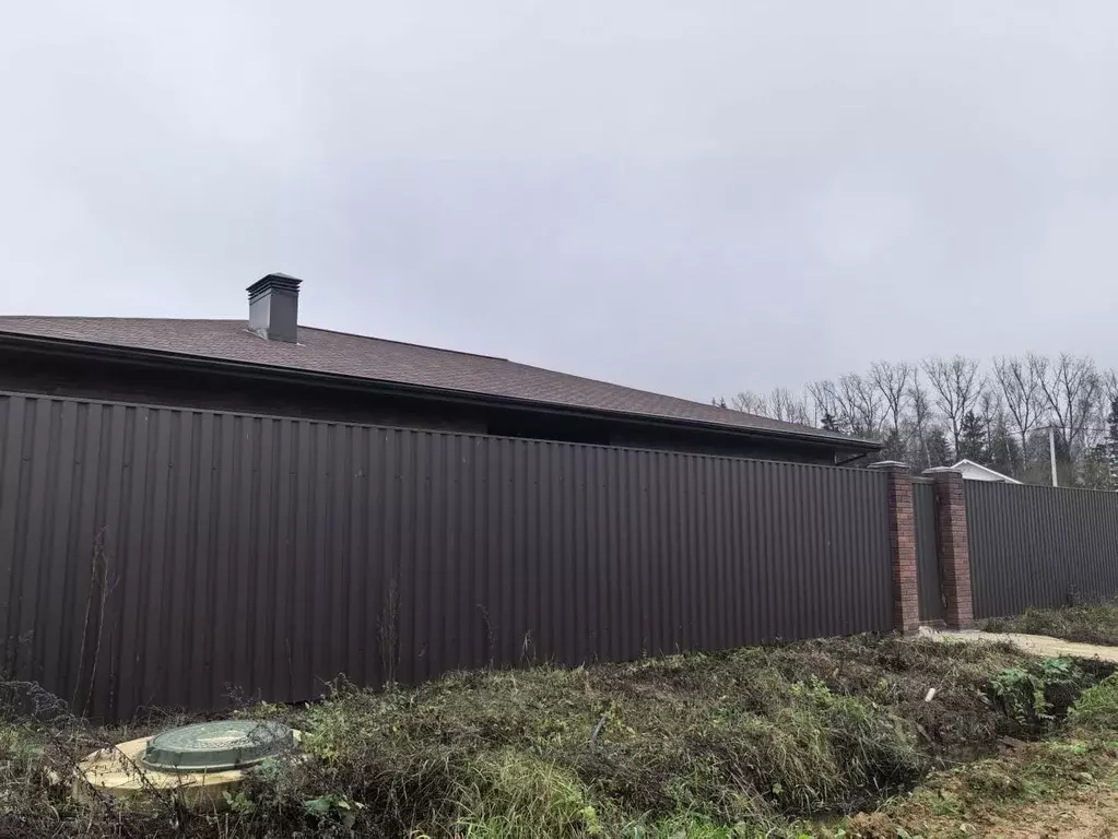 Дом в Калужская область, Боровский муниципальный округ, с. Ворсино, ... - Фото 2