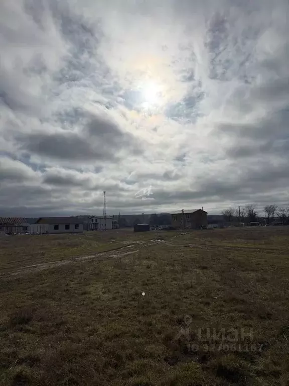 Участок в Севастополь с. Полюшко, ул. Александра Лавриченко (6.0 сот.) - Фото 1