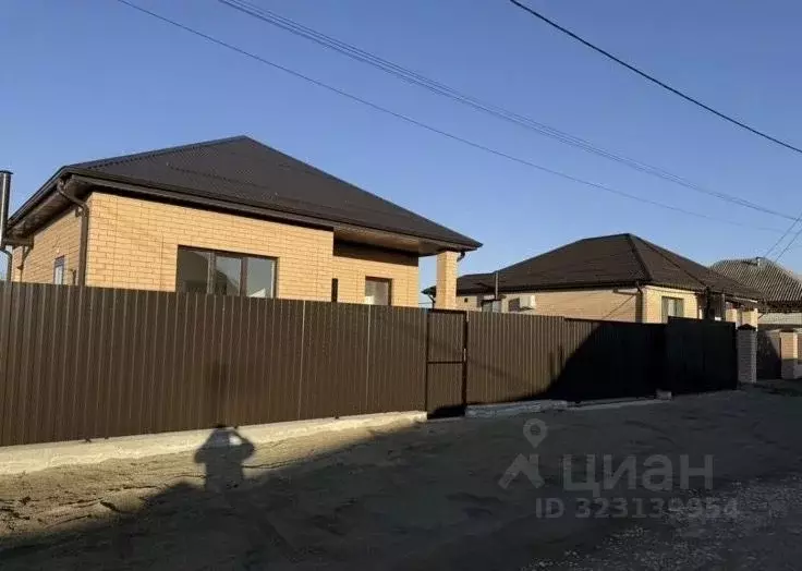 Дом в Краснодарский край, Белореченский район, Южненское с/пос, пос. ... - Фото 1