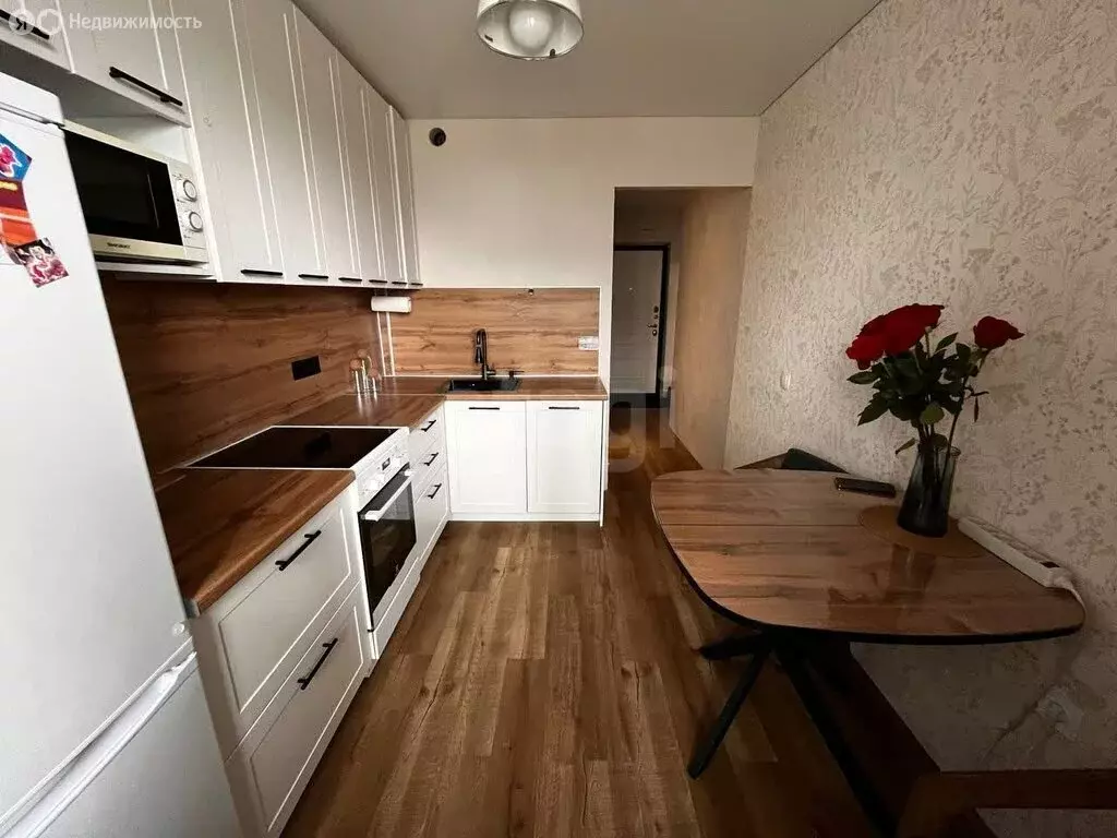 1-комнатная квартира: Тюмень, микрорайон Антипино, Беловежская улица, ... - Фото 2