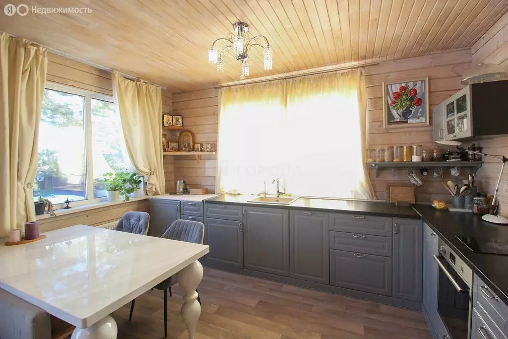 Дом в село Солнечное, Шестнадцатая улица, 8 (150 м) - Фото 2