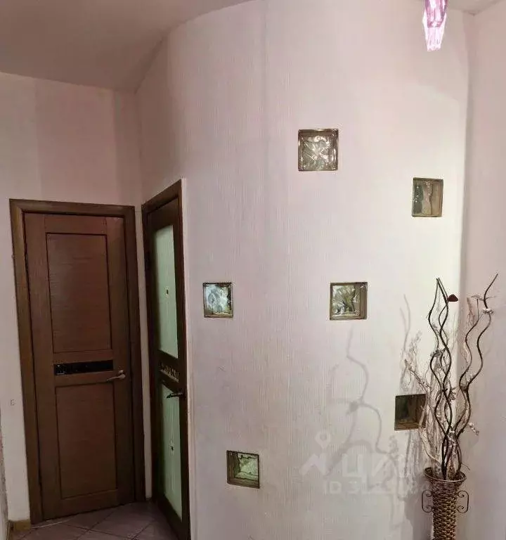 3-к кв. Саха (Якутия), Якутск ул. Ларионова, 8 (84.9 м) - Фото 0