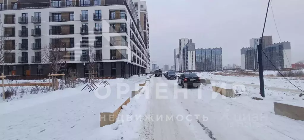 Торговая площадь в Свердловская область, Екатеринбург ул. Академика ... - Фото 0