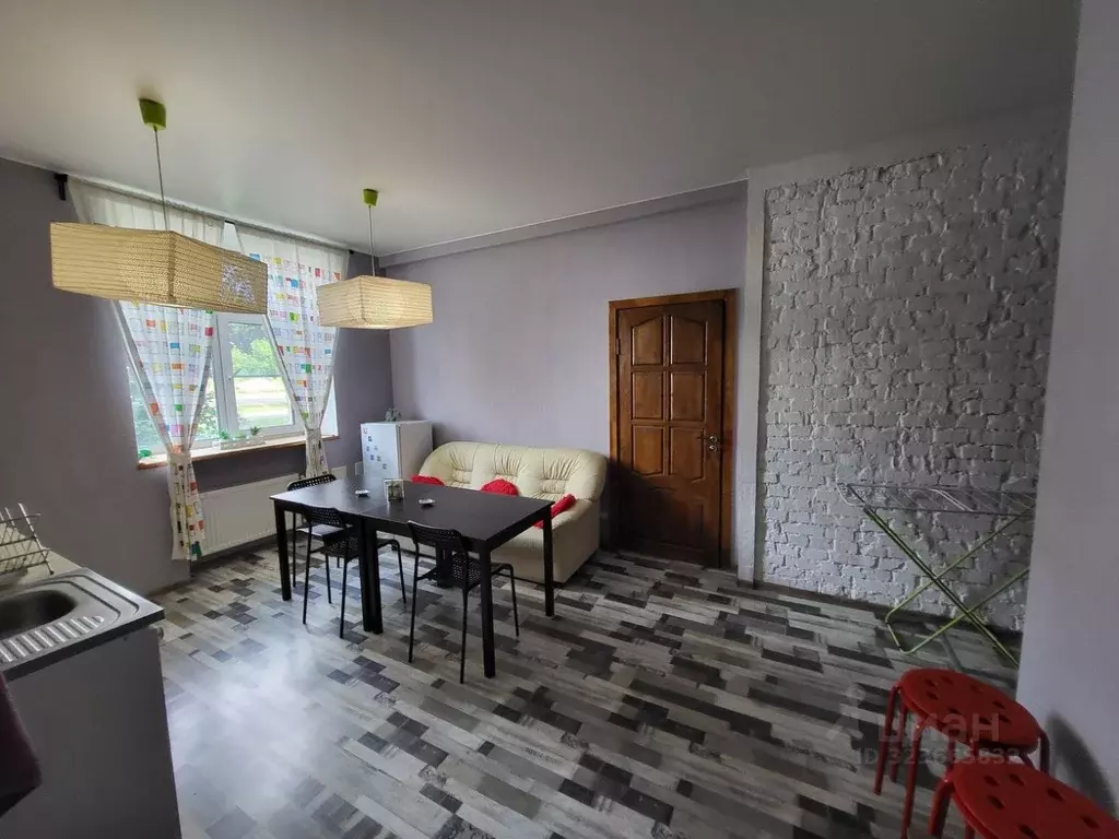 4-к кв. Псковская область, Псков ул. Леона Поземского, 44 (110.0 м) - Фото 2