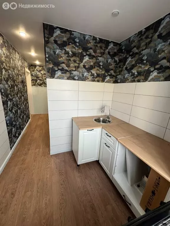 2-комнатная квартира: Красноярск, улица 60 лет Октября, 32 (45.3 м) - Фото 2