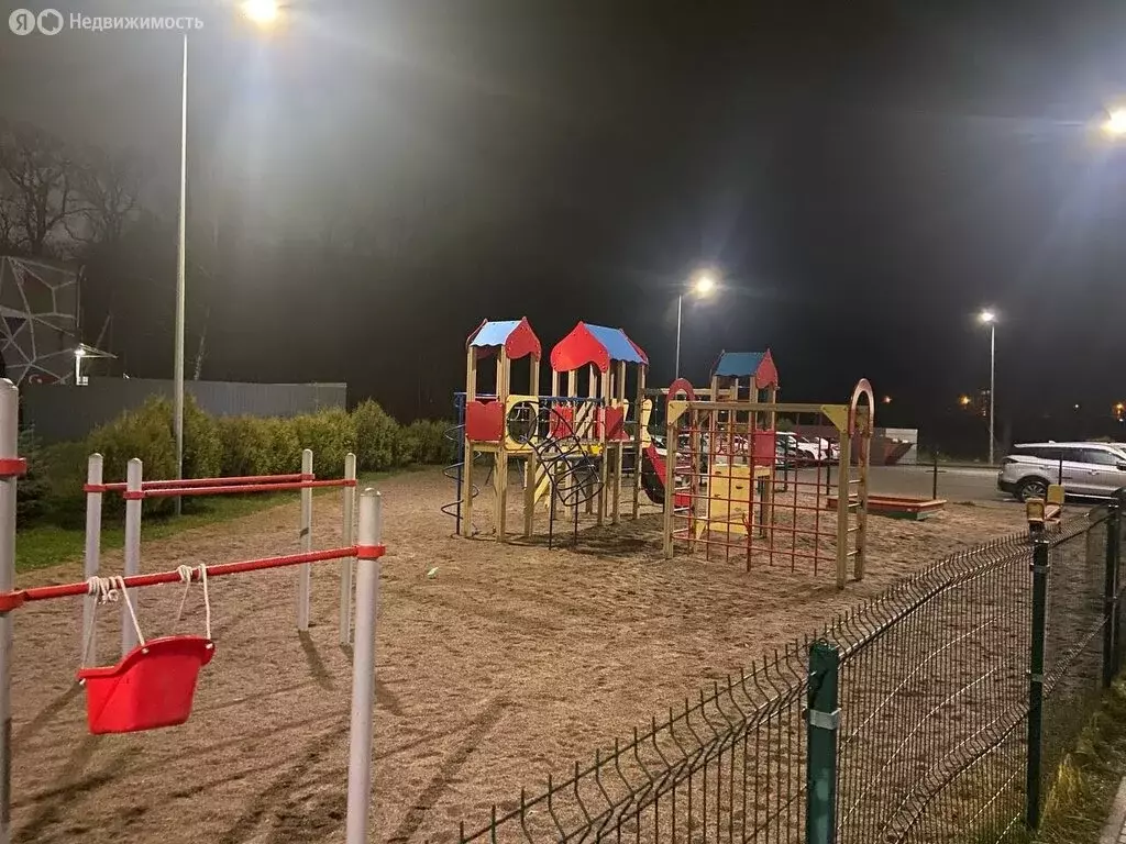 3-комнатная квартира: Гурьевск, Калининградское шоссе, 4 (82.2 м) - Фото 2