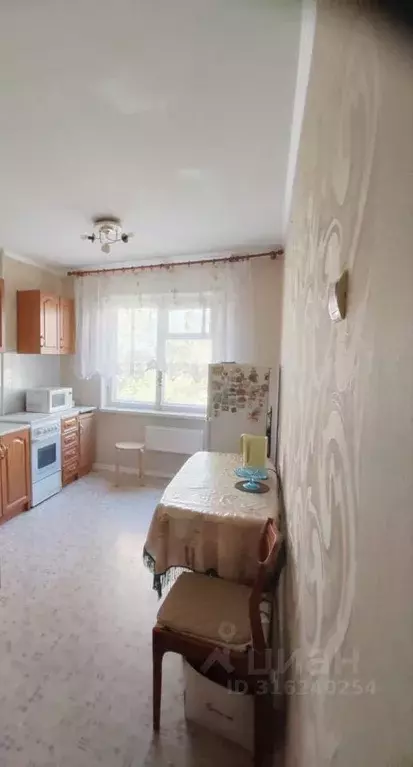 3-к кв. Омская область, Омск Краснопресненская ул., 6 (64.0 м) - Фото 1