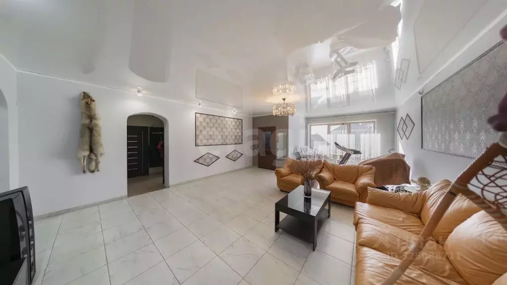 Дом в Иркутская область, Иркутск ул. Шевцова, 68 (252 м) - Фото 2