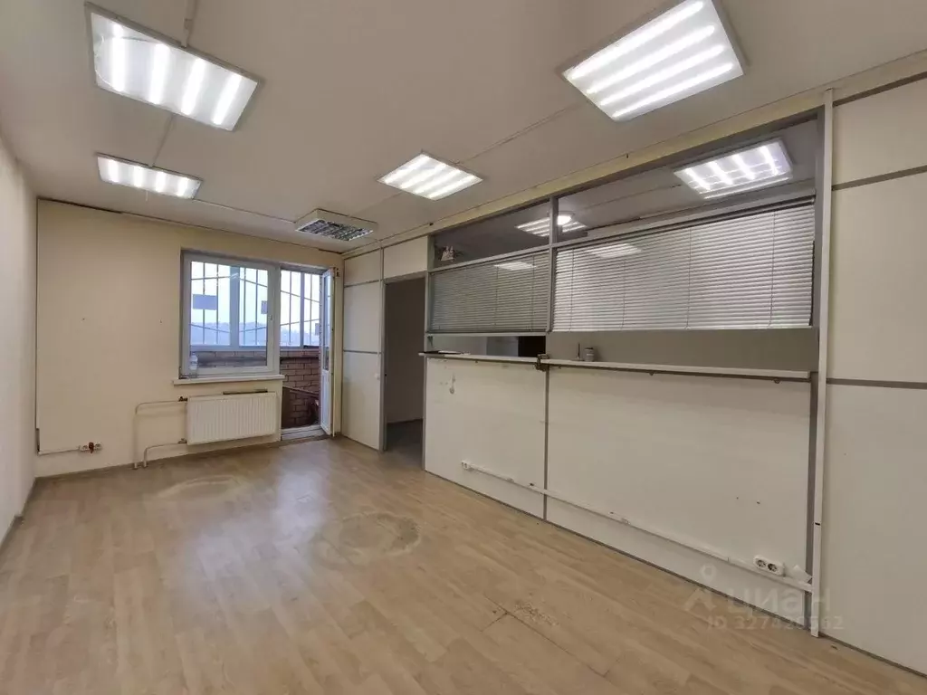 Помещение свободного назначения в Москва, Москва, Щербинка ул. ... - Фото 2