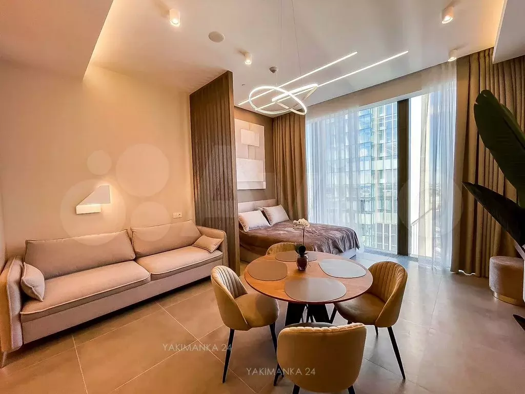 Апартаменты-студия, 50 м, 50/68 эт. - Фото 1