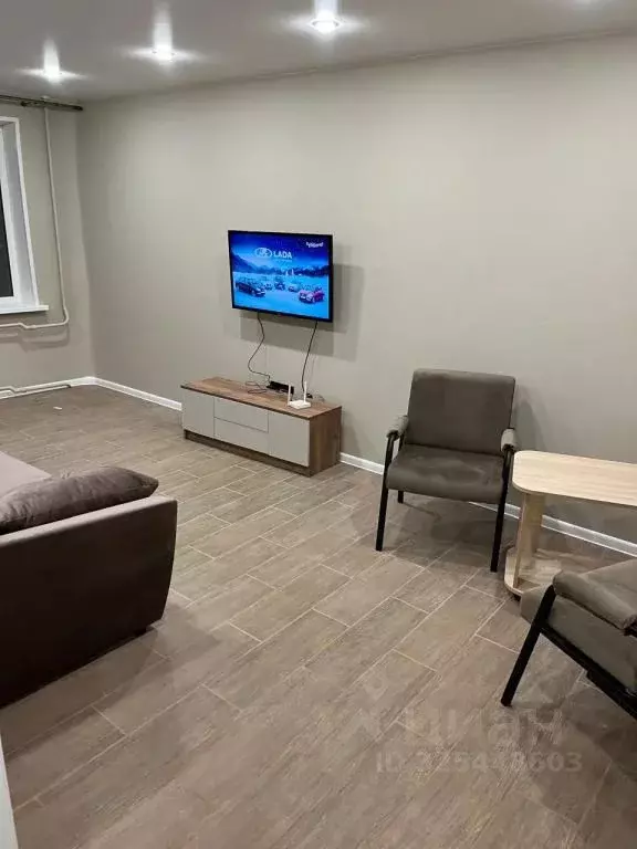 2-к кв. Московская область, Серпухов ул. Ворошилова, 151 (55.0 м) - Фото 2