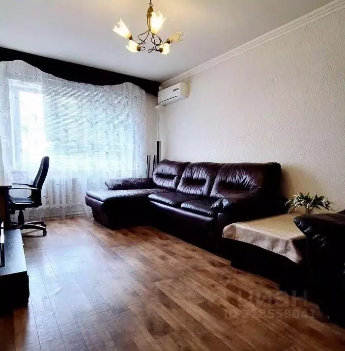 3-к кв. Самарская область, Самара ул. Антонова-Овсеенко, 83 (74.0 м) - Фото 1
