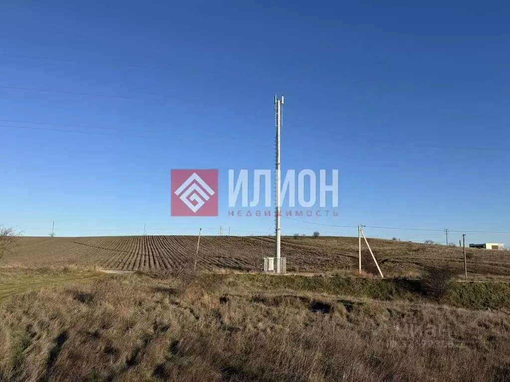 Участок в Севастополь с. Осипенко, ул. Ветеранов (4.0 сот.) - Фото 2