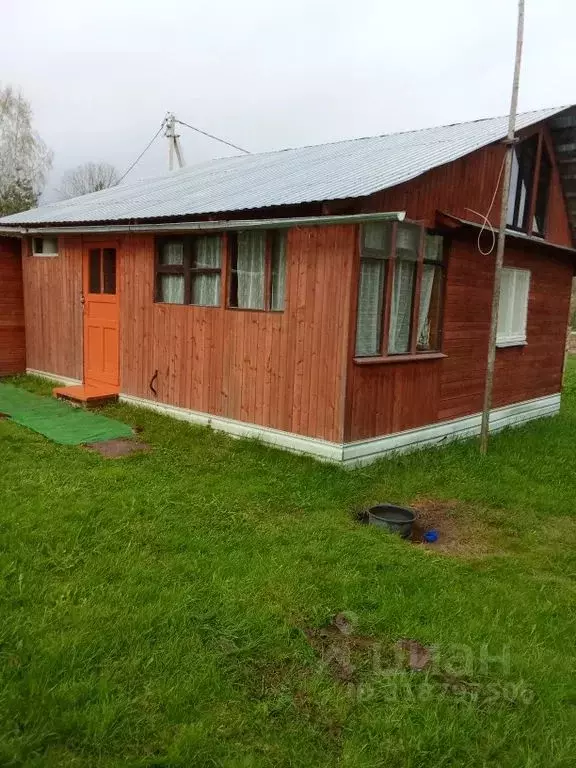 Дом в Тверская область, Осташковский муниципальный округ, д. Задубье ... - Фото 0