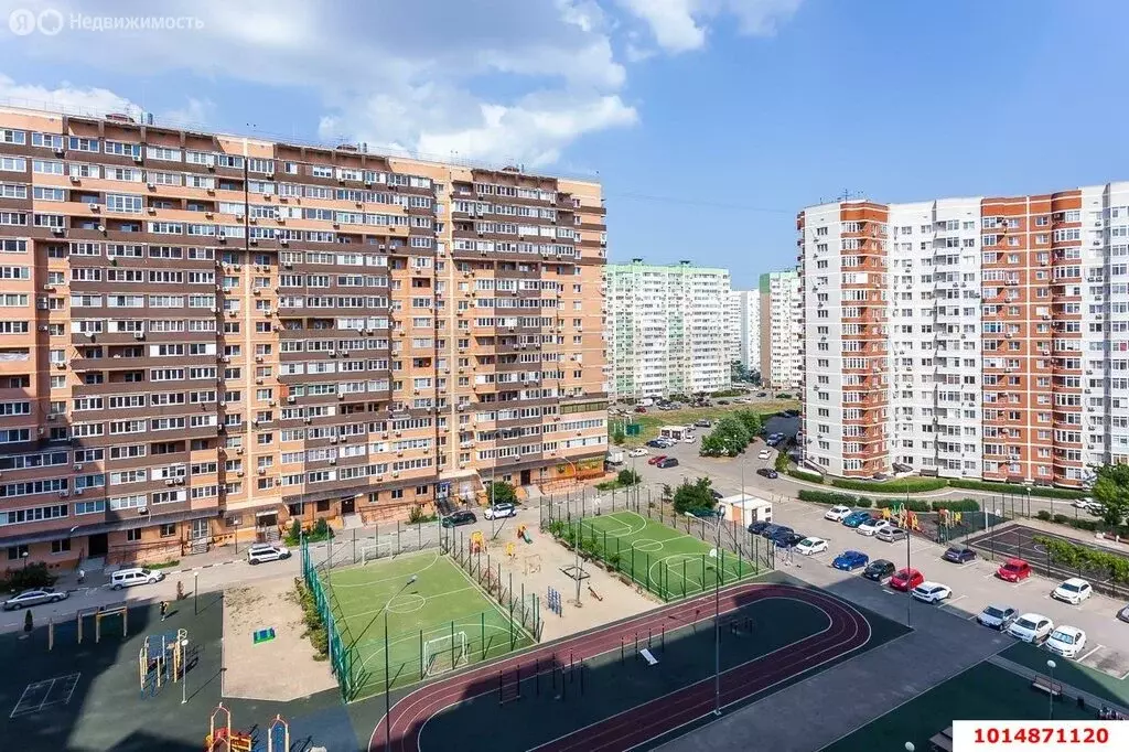 2-комнатная квартира: Краснодар, улица имени Валерия Гассия, 2 (74.5 ... - Фото 1