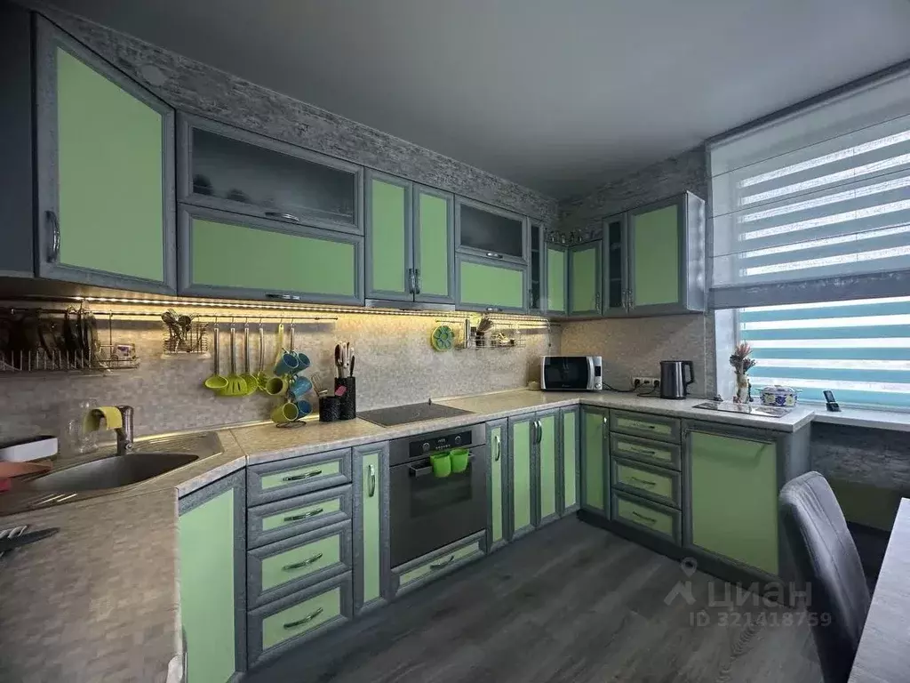 Дом в Крым, Симферопольский район, Трудовское с/пос, с. Строгоновка ... - Фото 0