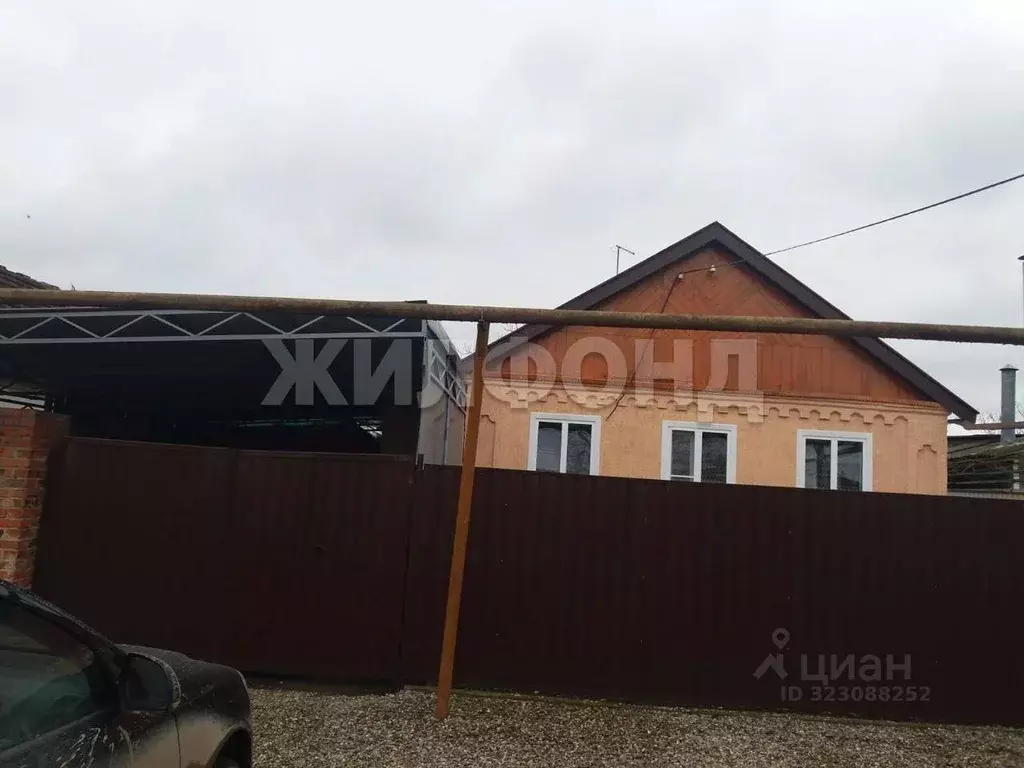 Дом в Ставропольский край, Георгиевский муниципальный округ, с. ... - Фото 2