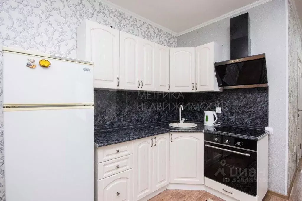 Студия Тюменская область, Тюмень ул. Вадима Бованенко, 1 (29.9 м) - Фото 1