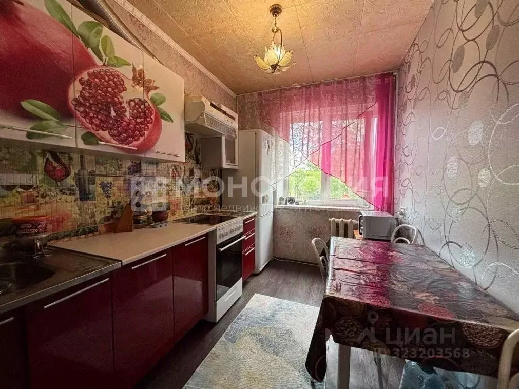 3-к кв. Амурская область, Белогорск ш. Никольское, 172 (64.8 м) - Фото 0