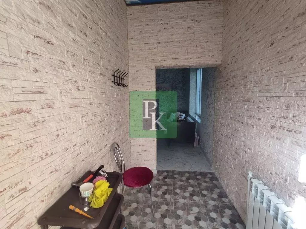 Дом в Крым, Сакский район, Вересаевское с/пос, с. Глинка ул. ... - Фото 2