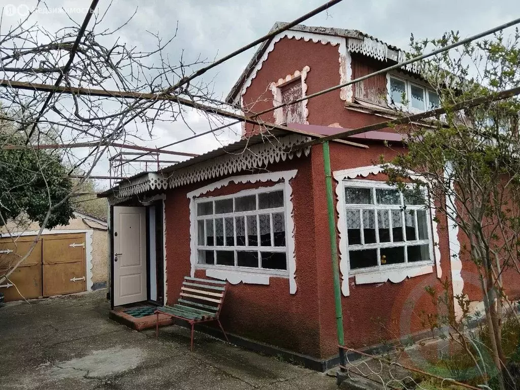 Дом в Сакский район, Ромашкинское сельское поселение, село Колоски, ... - Фото 1