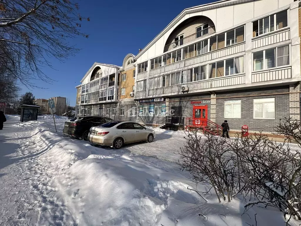 Помещение свободного назначения в Ярославская область, Рыбинск просп. ... - Фото 1