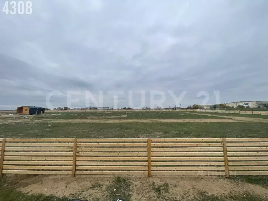 Участок в Крым, Сакский район, Суворовское с/пос, с. Лиманное  (6.0 ... - Фото 2