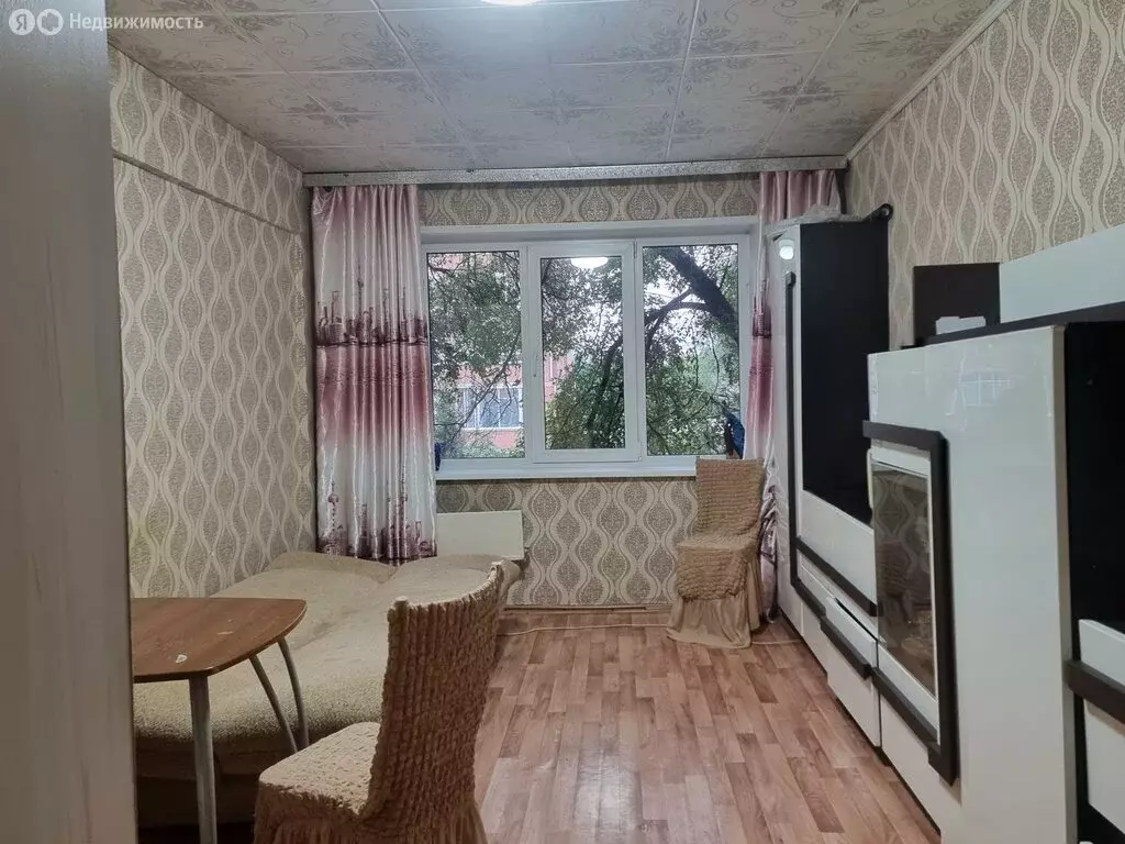 1к в 3-комнатной квартире (18 м) - Фото 0