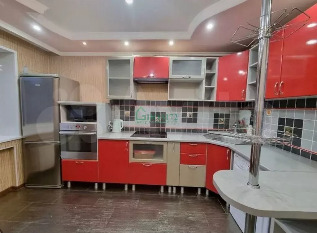 3-к. квартира, 80 м, 4/10 эт. - Фото 0