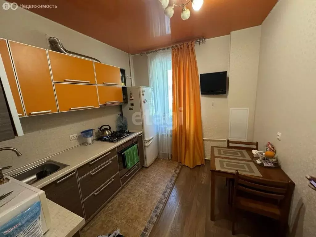 2-комнатная квартира: Нижний Новгород, улица Челюскинцев, 2 (48 м) - Фото 1
