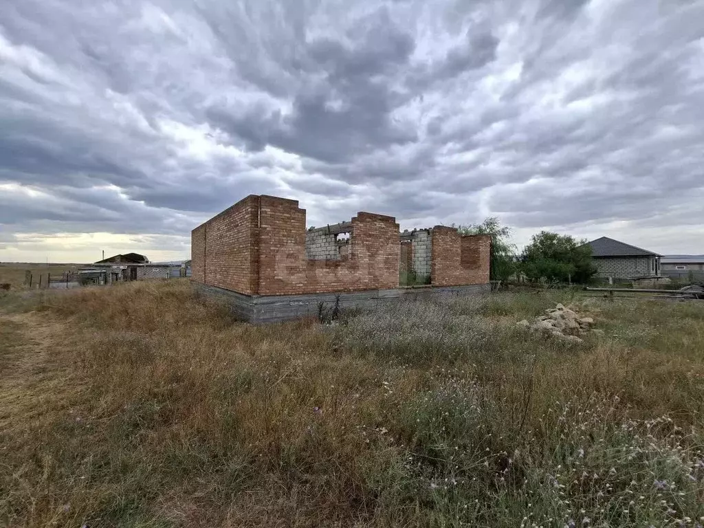 Дом в Ингушетия, Малгобекский район, с. Новый Редант ул. Г. ... - Фото 1