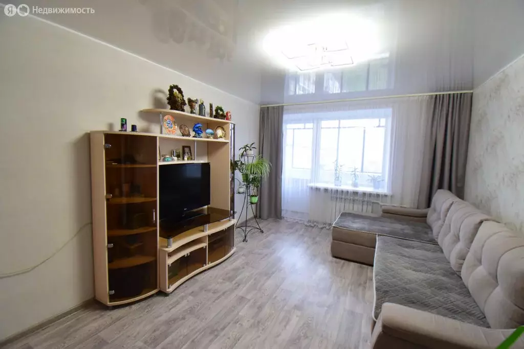 3-комнатная квартира: Туймазы, улица Чапаева, 4 (64.3 м) - Фото 2