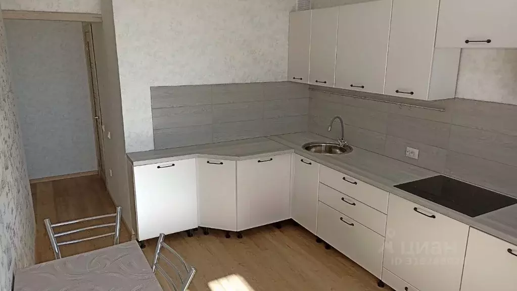 1-к кв. Владимирская область, Владимир проезд Лакина, 10 (38.0 м) - Фото 0