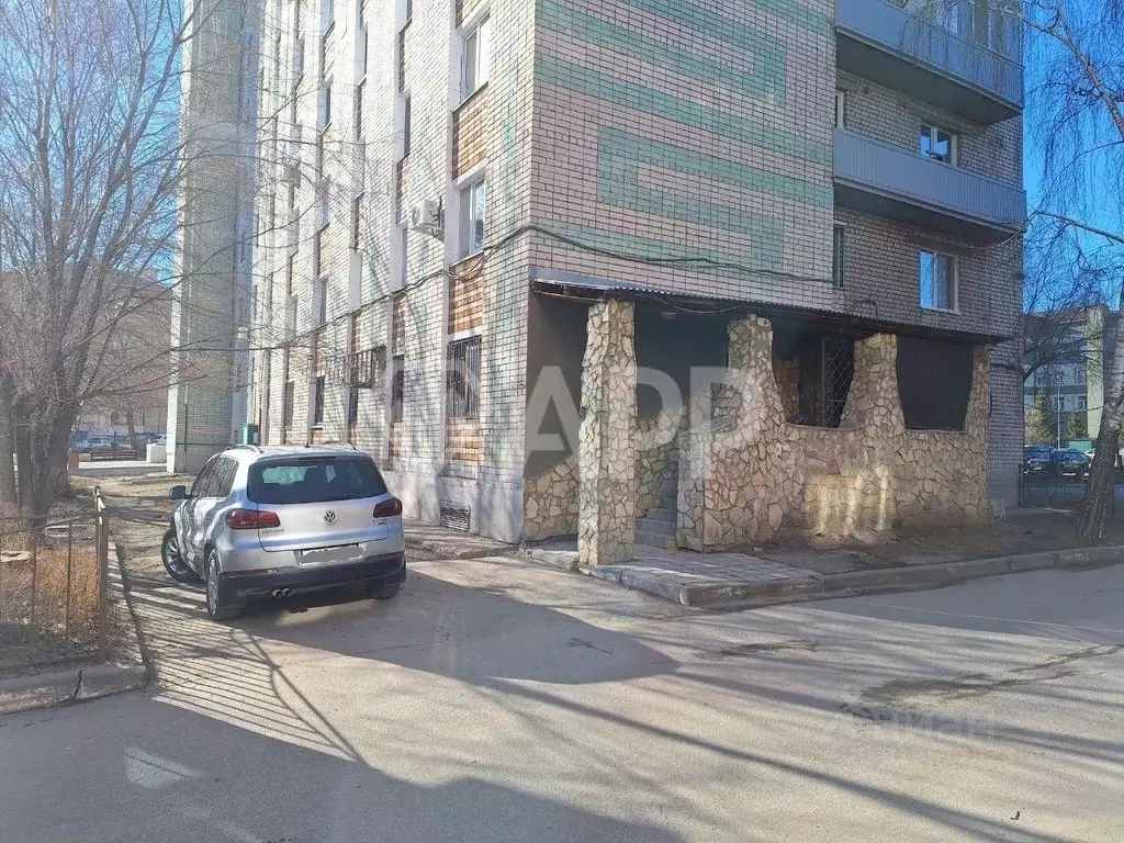 Помещение свободного назначения в Татарстан, Казань ул. Короленко, 52а ... - Фото 1