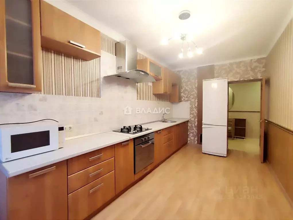 3-к кв. Пермский край, Пермь ул. Плеханова, 12 (106.7 м) - Фото 1