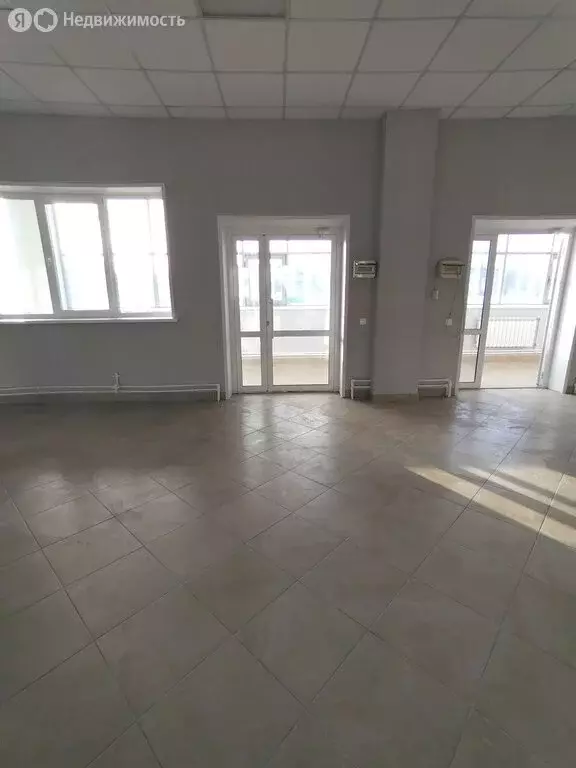 Помещение свободного назначения (200 м) - Фото 1