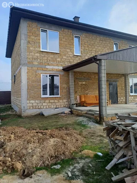 Дом в Урожайное, улица Мира (300 м) - Фото 2