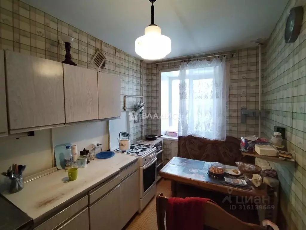 2-к кв. Владимирская область, Гороховец ул. Кутузова, 8 (55.0 м) - Фото 0