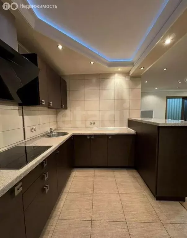 4-комнатная квартира: Владикавказ, проспект Коста, 278 (126.4 м) - Фото 2