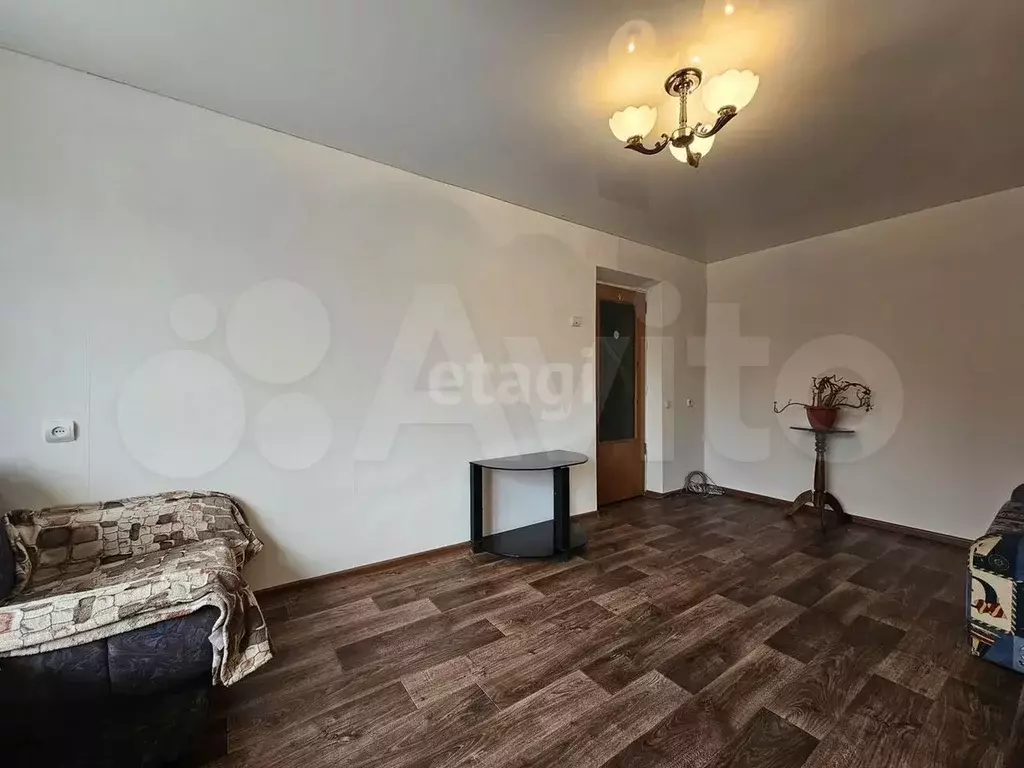 2-к. квартира, 45 м, 2/5 эт. - Фото 1
