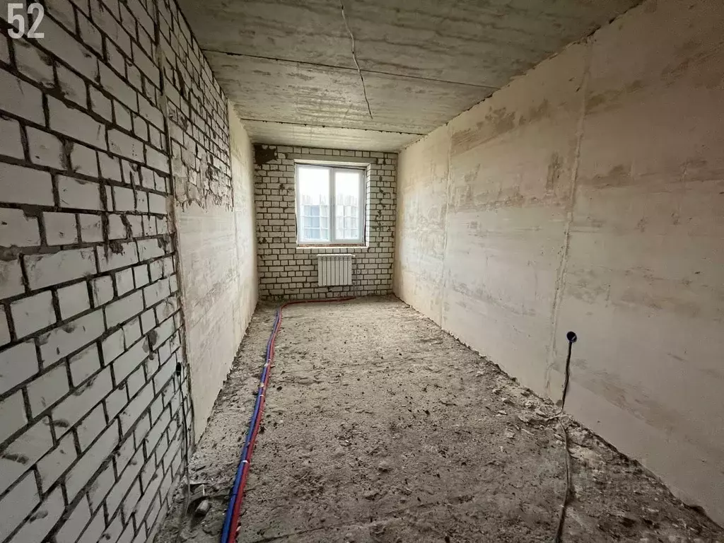 3-к кв. Саратовская область, Саратов ул. Усть-Курдюмская, 49А (67.5 м) - Фото 0