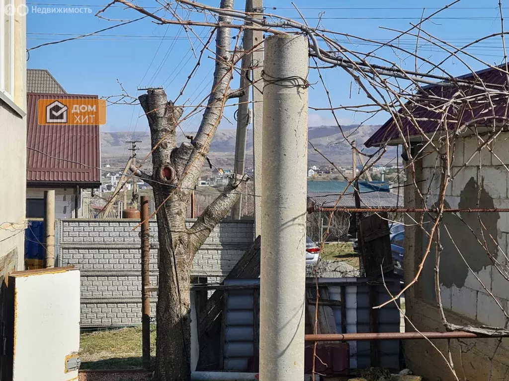 Дом в Добровское сельское поселение, село Заречное (100 м) - Фото 1