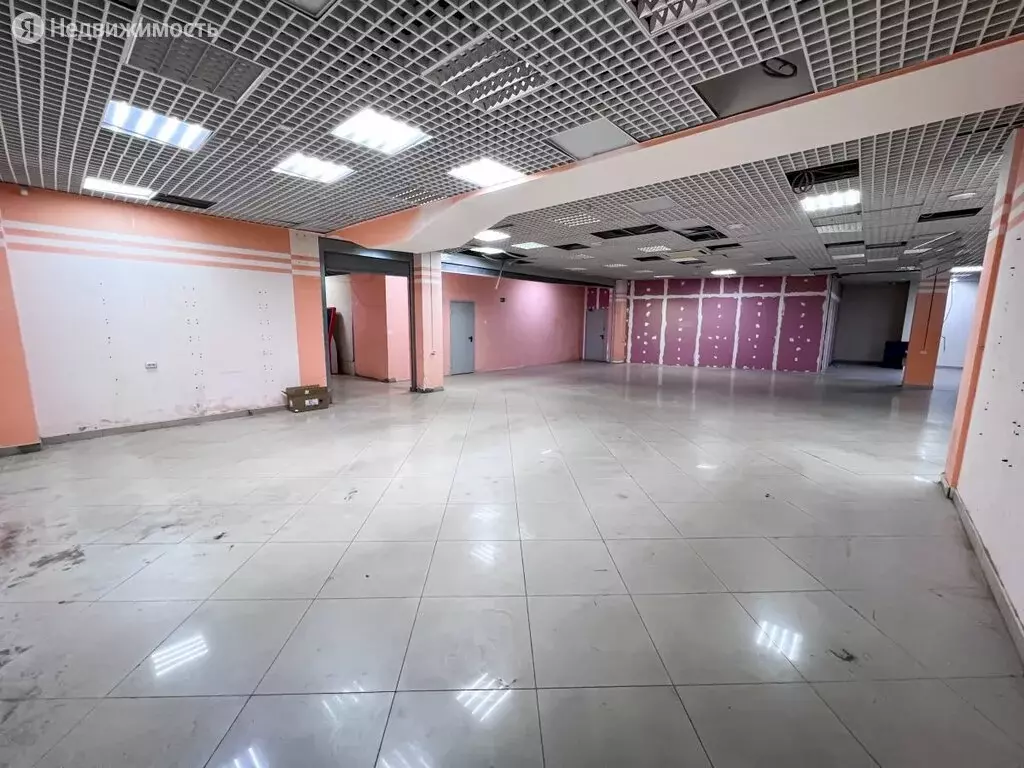 Помещение свободного назначения (817.7 м) - Фото 0