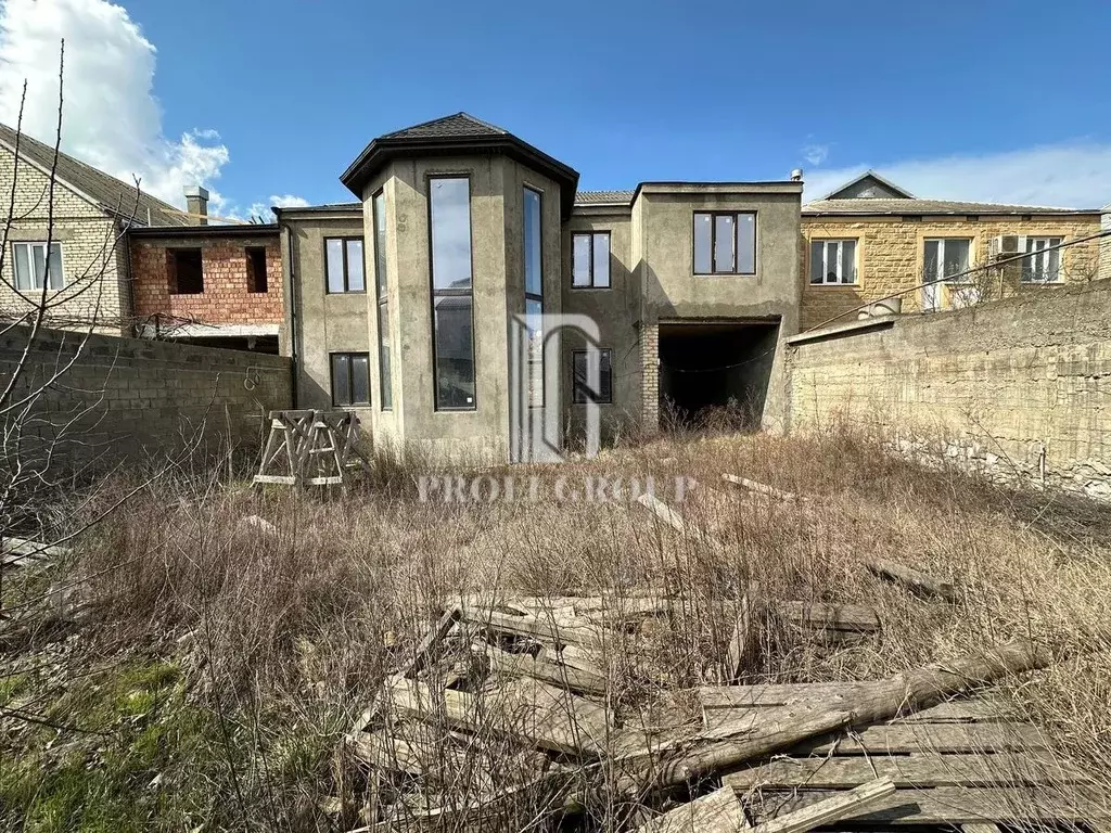 Дом в Дагестан, Махачкала ул. Макарова, 1А (450 м) - Фото 0