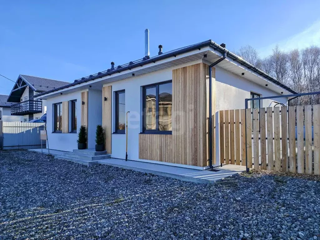 Дом в Тюменская область, Тюменский муниципальный округ, д. Решетникова ... - Фото 1